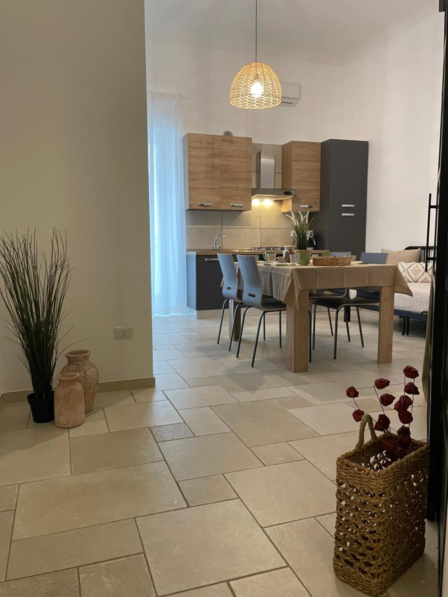 Maioliche Apartment Margherita di Savoia Kültér fotó